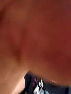 coupleLatinaLovers online show from December 19, 2024, 1:07 pm