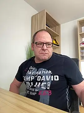 coupleLatinaLovers online show from December 31, 2024, 11:09 am