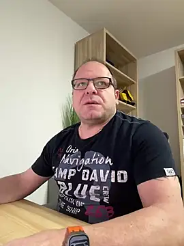 coupleLatinaLovers online show from January 2, 2025, 6:07 am