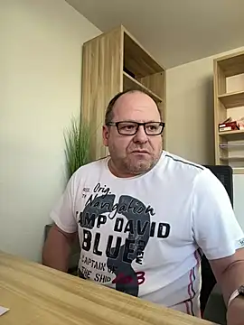 coupleLatinaLovers online show from January 14, 2025, 9:56 am