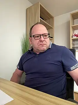 coupleLatinaLovers online show from January 21, 2025, 10:41 am