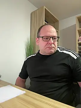 coupleLatinaLovers online show from January 23, 2025, 6:28 am