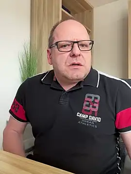 coupleLatinaLovers online show from March 10, 2025, 11:21 am