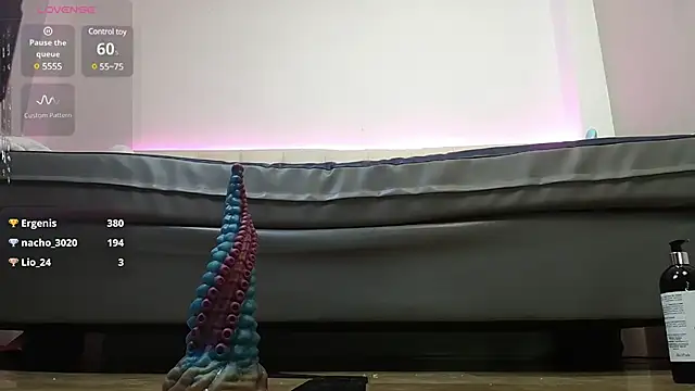 KaitlynLoveCam online show from March 21, 2025, 9:45 am