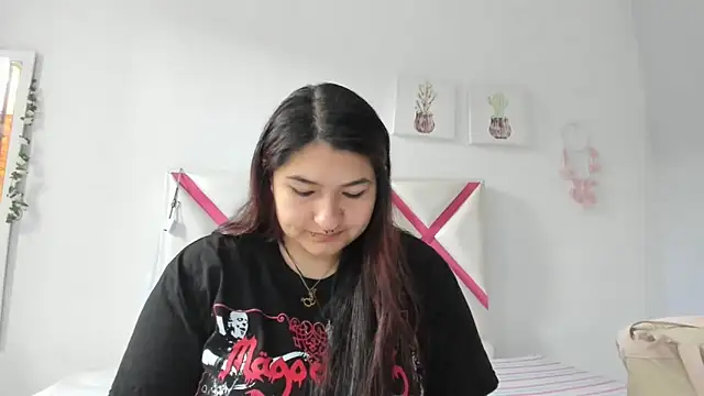 Snapshot of _69HONRY chatting on January 16, 2025, 1:04 pm  69HONRY online show from January 16, 2025, 1:04 pm