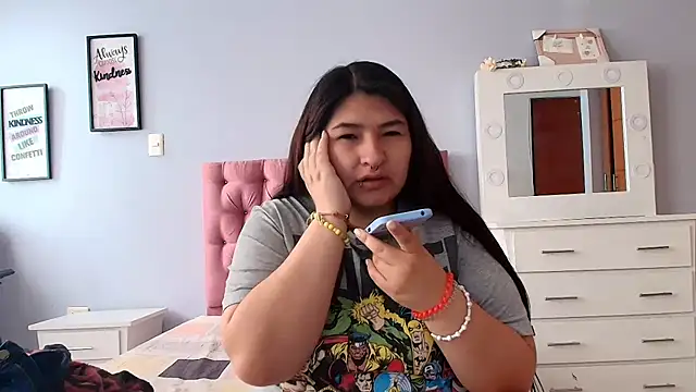 Snapshot of _69HONRY chatting on February 14, 2025, 12:57 pm  69HONRY online show from February 14, 2025, 12:57 pm