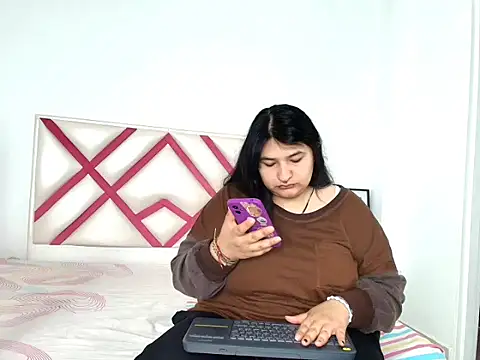 Snapshot of _69HONRY chatting on September 18, 2025, 1:46 pm  69HONRY online show from September 18, 2025, 1:46 pm