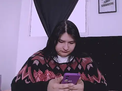 Snapshot of _69HONRY chatting on October 15, 2025, 1:00 pm  69HONRY online show from October 15, 2025, 1:00 pm