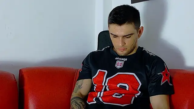 Sexy Alejandro  online show from February 24, 2026, 11:52 am