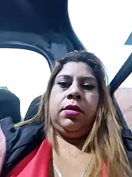 Laura-Hernandez online show from January 31, 2025, 11:13 pm