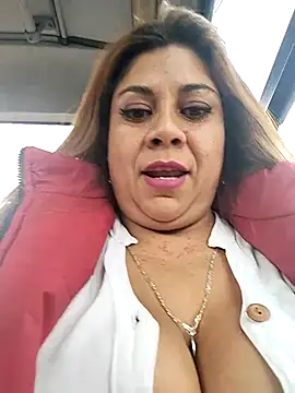 Laura-Hernandez online show from February 14, 2025, 9:21 pm