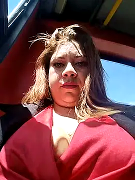 Laura-Hernandez online show from February 19, 2025, 3:16 pm