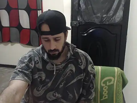 leonamable12 online show from March 1, 2026, 5:09 am