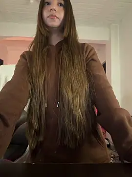 aly golden  online show from February 4, 2026, 7:58 am