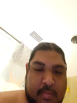 lillydean2024 online show from April 12, 2026, 12:37 am