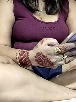 Snapshot of QueenHaryana chatting on October 14, 2025, 2:07 pm QueenHaryana online show from October 14, 2025, 2:07 pm