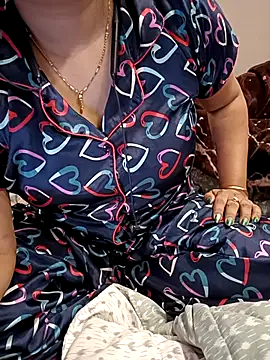 Snapshot of QueenHaryana chatting on January 9, 2026, 5:26 pm QueenHaryana online show from January 9, 2026, 5:26 pm