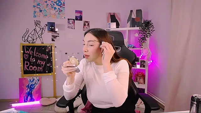 MelissaLovvv online show from February 20, 2025, 2:07 am