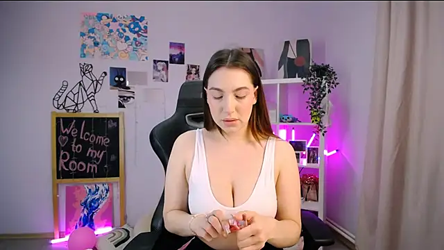 MelissaLovvv online show from March 6, 2025, 3:13 am