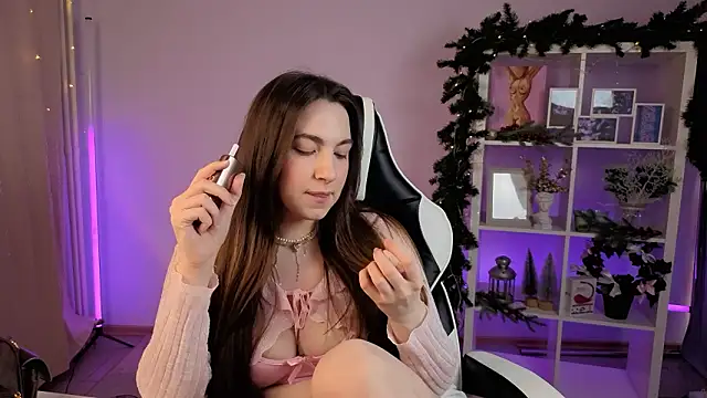 MelissaLovvv online show from February 3, 2026, 7:57 am