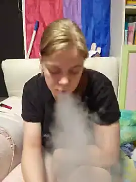 rose bunny online show from January 12, 2025, 8:03 pm