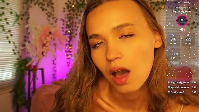 lexicoyy  online show from February 15, 2026, 7:51 am