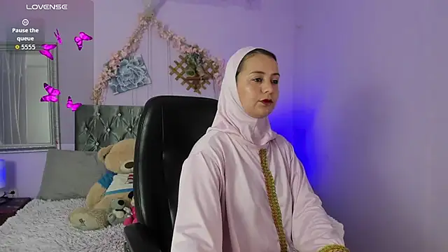 BadraSaadi online show from September 19, 2025, 8:53 pm