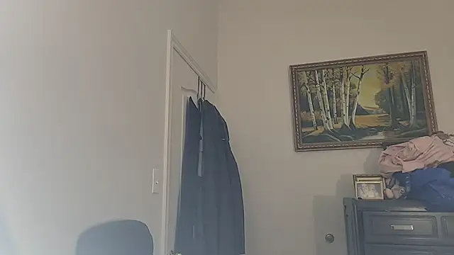 Snapshot of Kinkycouple1789 chatting on December 30, 2024, 6:53 am Kinkycouple1789 online show from December 30, 2024, 6:53 am