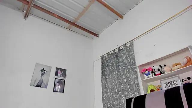 megan 100 online show from November 6, 2025, 6:20 pm