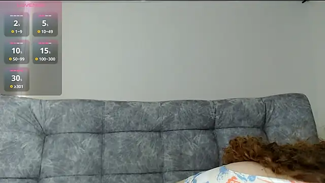 Snapshot of Mia_fooxx_ chatting on February 18, 2025, 12:28 pm Mia fooxx online show from February 18, 2025, 12:28 pm