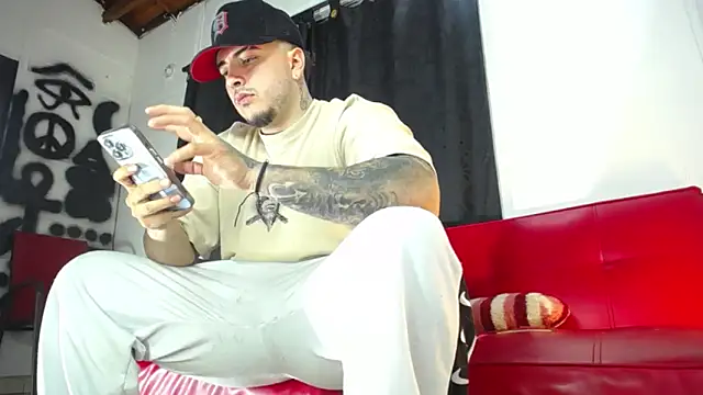 Dexter-T online show from January 14, 2025, 4:36 am