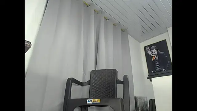 Dexter-T online show from November 12, 2025, 11:03 pm