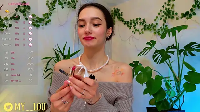 MyLou  online show from December 15, 2024, 8:25 pm