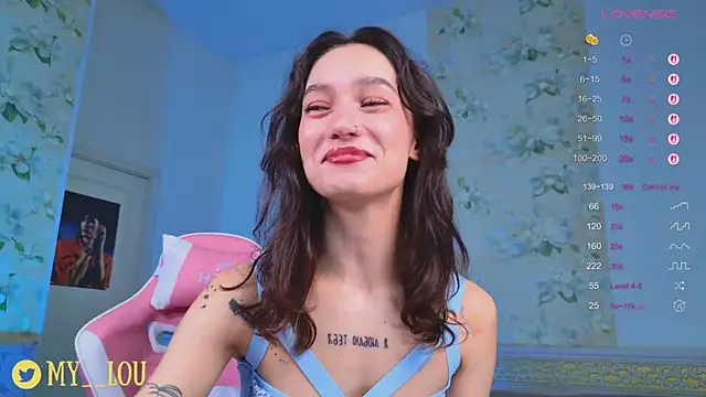 MyLou  online show from October 6, 2025, 2:14 pm