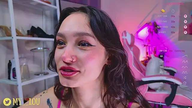 MyLou  online show from November 15, 2025, 3:19 pm