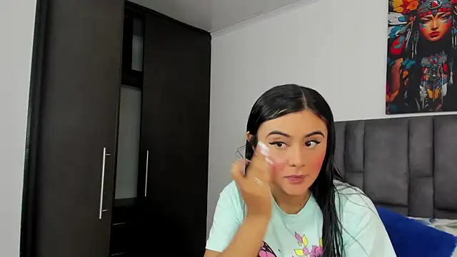 Dulce amg online show from March 5, 2025, 12:33 pm