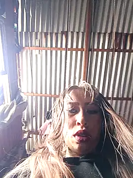 samy-blonde online show from March 26, 2026, 12:55 pm