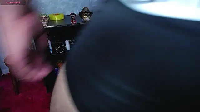 Snapshot of mysteery_katty_ chatting on February 17, 2025, 7:31 pm mysteery katty online show from February 17, 2025, 7:31 pm