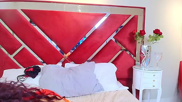 Kasandra Gomez online show from June 9, 2026, 12:39 pm