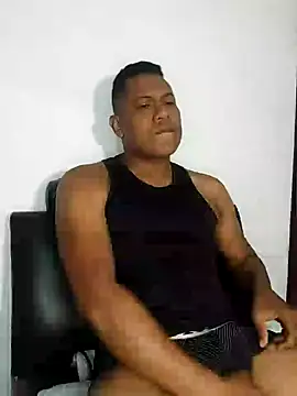 latinblack01 online show from January 29, 2025, 2:10 pm