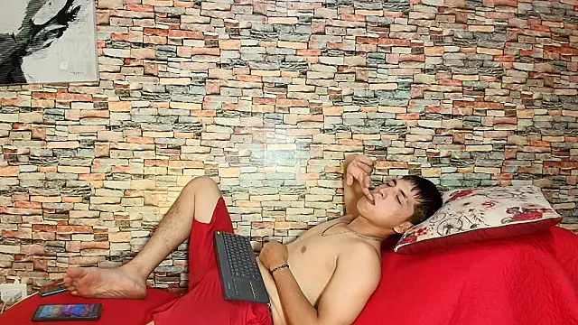 aaron antonella mds online show from March 11, 2026, 1:55 am