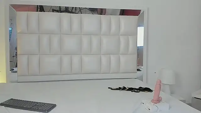 Alhana pulido online show from February 8, 2025, 11:13 pm