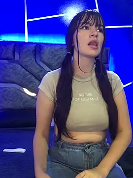 Snapshot of angel_natural chatting on January 25, 2025, 9:46 pm angel natural online show from January 25, 2025, 9:46 pm