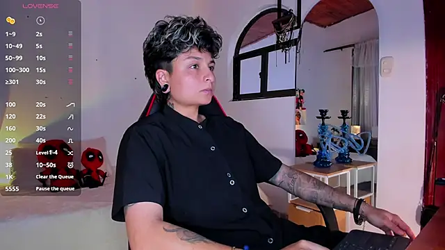 Snapshot of ZuryRamirez_ chatting on June 4, 2026, 5:30 pm ZuryRamirez online show from June 4, 2026, 5:30 pm