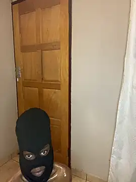 Snapshot of alicia_loveraw chatting on November 2, 2025, 5:37 pm alicia loveraw online show from November 2, 2025, 5:37 pm