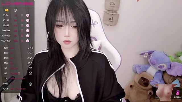 Vaness-a online show from February 21, 2025, 10:37 pm