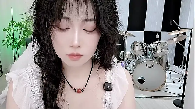 Vaness-a online show from September 23, 2025, 2:09 pm