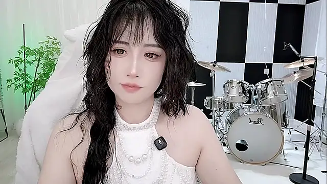 Vaness-a online show from October 14, 2025, 8:09 pm