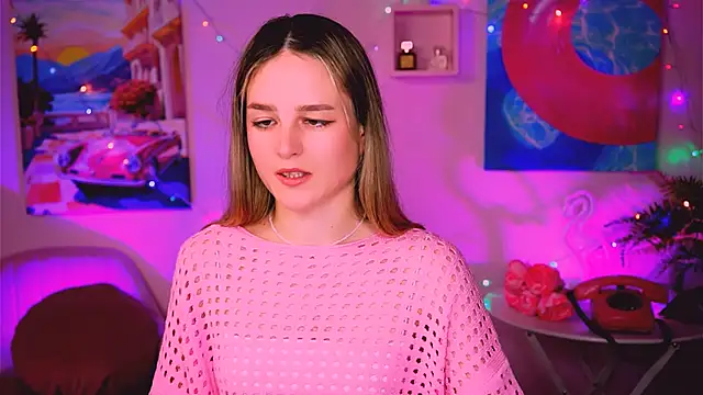 DeboraLarson online show from January 5, 2025, 4:04 am