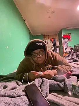 Snapshot of dondivax3 chatting on December 20, 2024, 3:25 am dondivax3 online show from December 20, 2024, 3:25 am